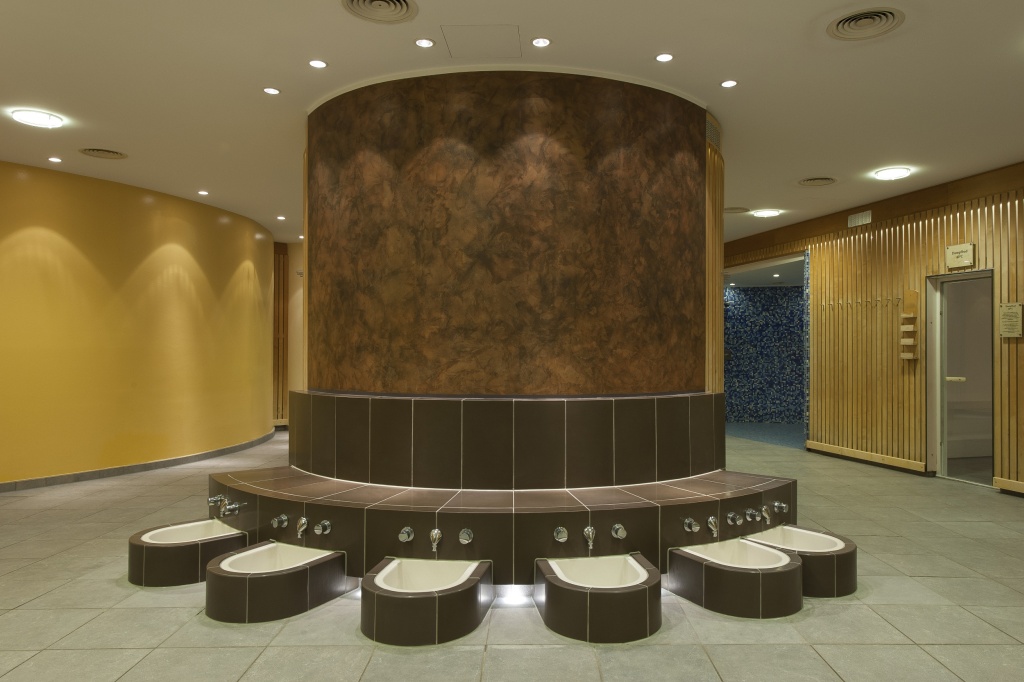 Fußbecken Halbrund (ohne Einfassung) – Bild 22