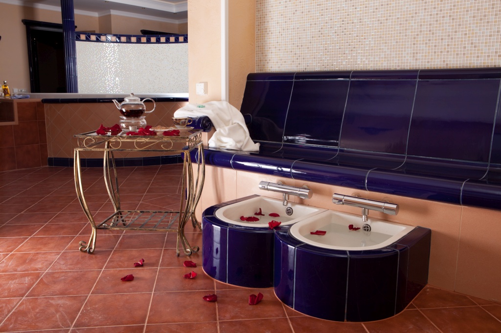 Fußbecken Halbrund (ohne Einfassung) – Bild 6